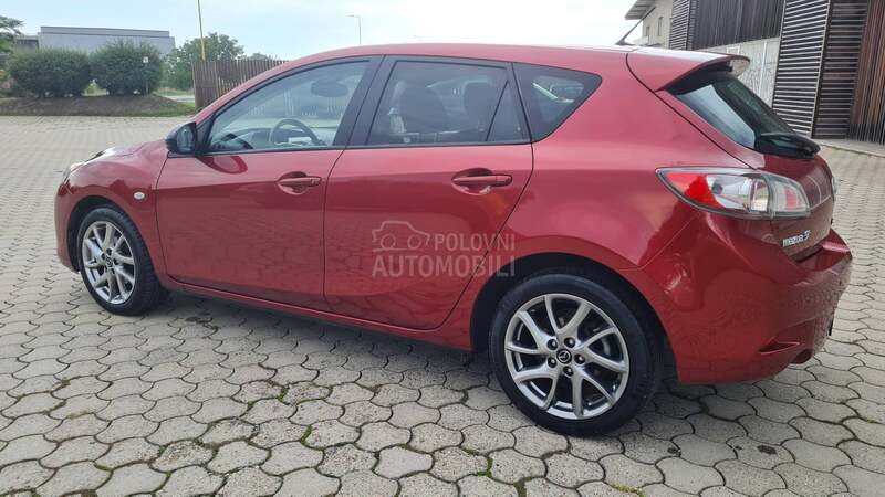 Mazda 3 Takumi-N.AVI