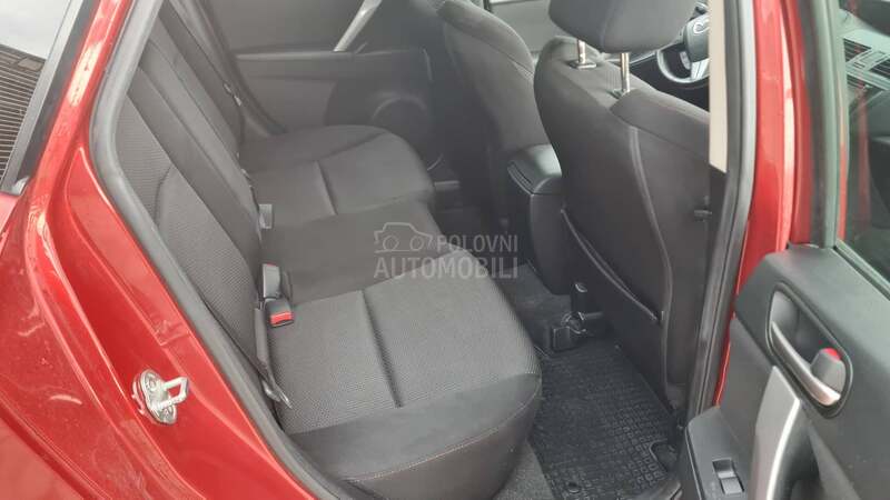 Mazda 3 Takumi-N.AVI