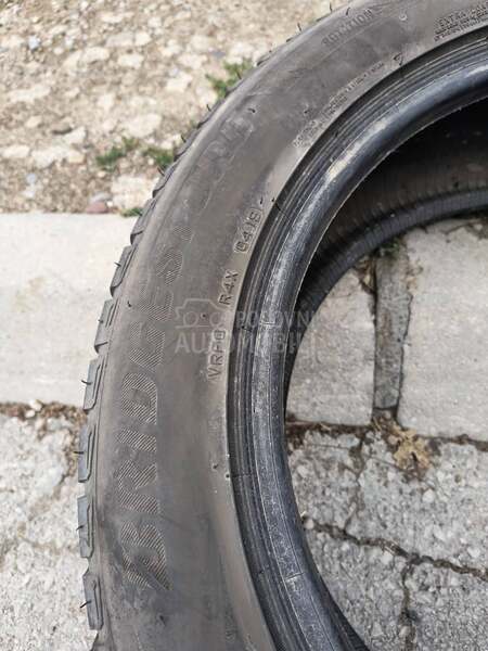 Bridgestone 235/55 R19 Zimska