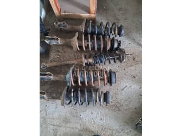 Razni delovi za Volkswagen Golf 2, Golf 3, Passat B3 ... od 1984. do 1998. god.