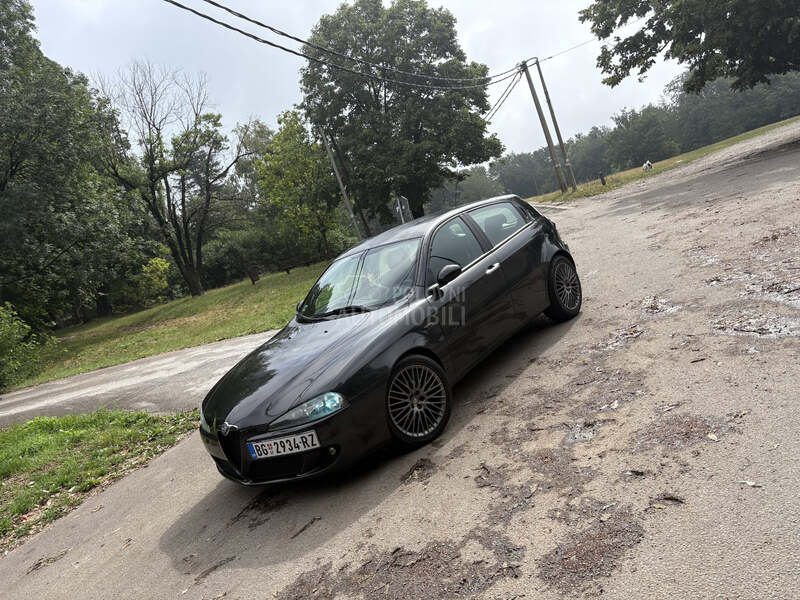 Alfa Romeo 147 