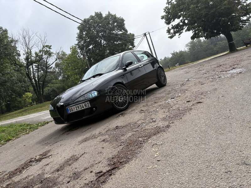Alfa Romeo 147 