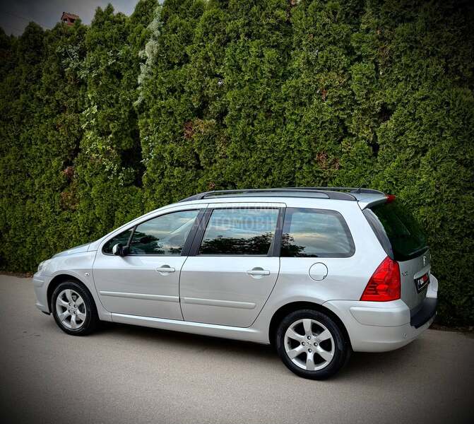 Peugeot 307 OXYGO CH