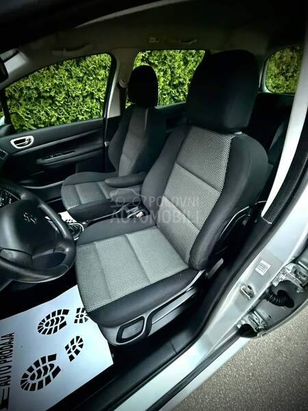 Peugeot 307 OXYGO CH