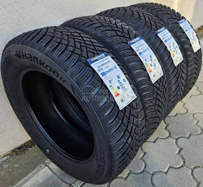 Hankook 205/60 R16 Zimska