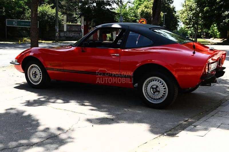 Opel GT 