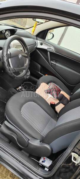 Lancia Ypsilon 1.4