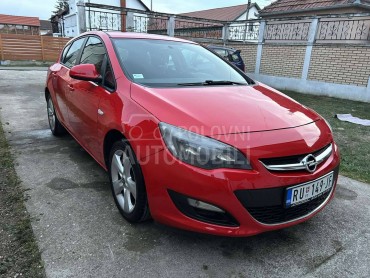Opel Astra J 