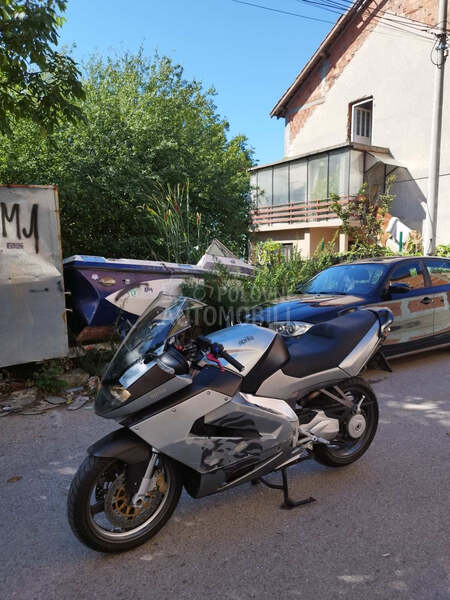 Aprilia rst futura 1000
