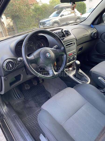 Alfa Romeo 147 