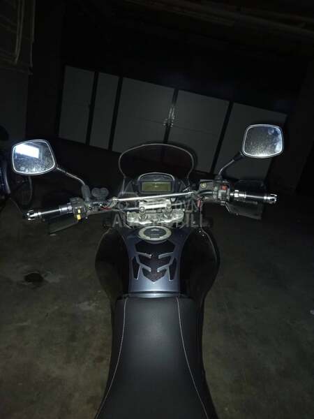 Suzuki Freewind xf