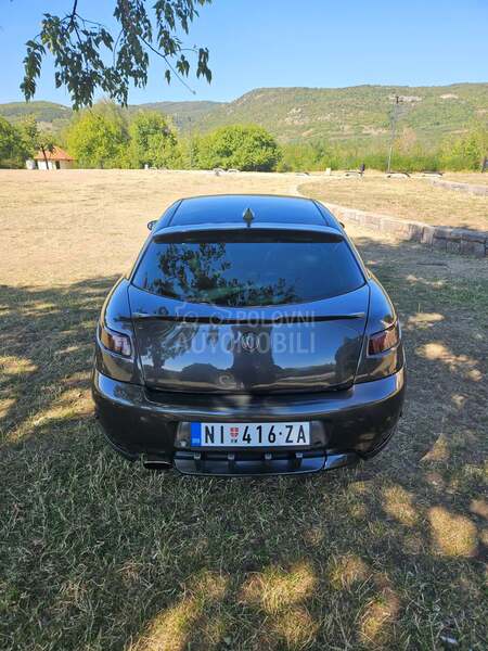 Alfa Romeo GT 2.0 JTS