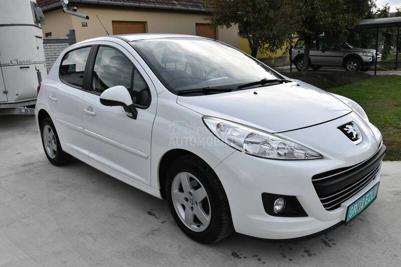 Peugeot 207 8ven tila 5vr