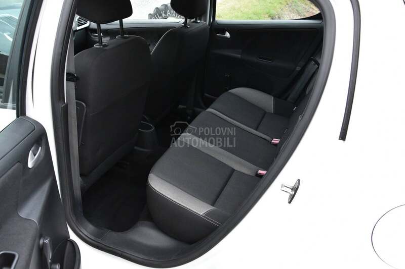 Peugeot 207 8ven tila 5vr