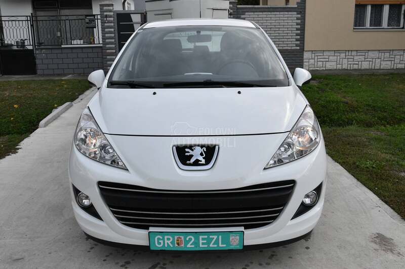 Peugeot 207 8ven tila 5vr