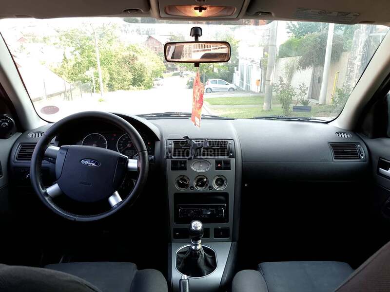 Ford Mondeo 