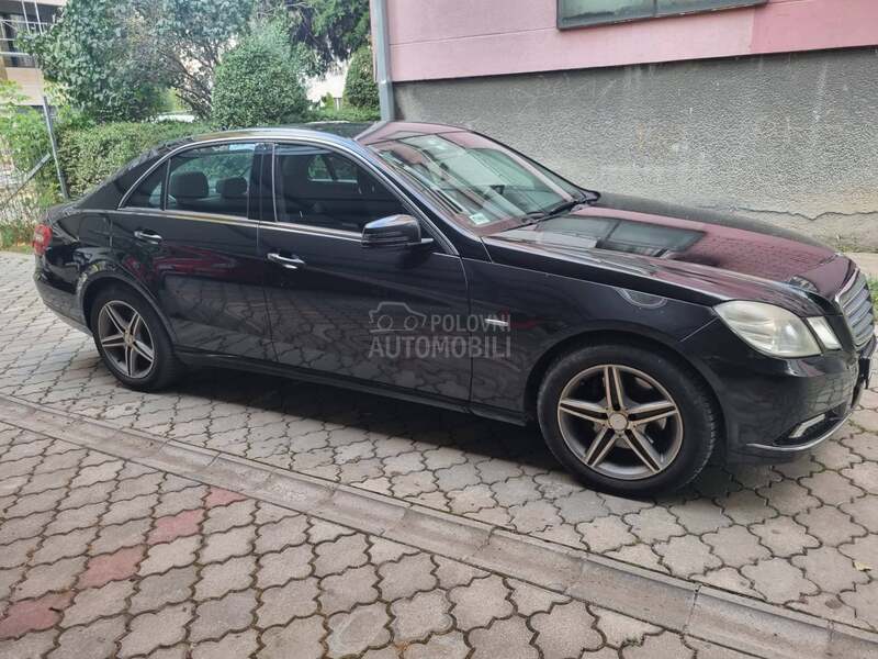 Mercedes Benz E 350 