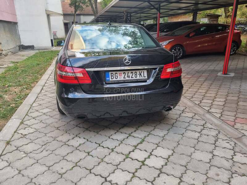 Mercedes Benz E 350 