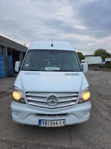 Mercedes Benz Sprinter 516