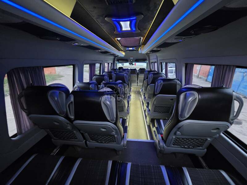 Mercedes Benz Sprinter 516