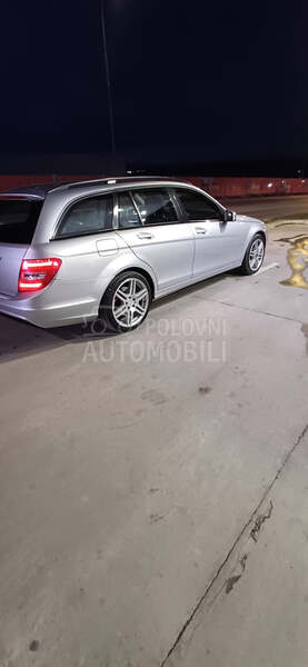 Mercedes Benz C 220 