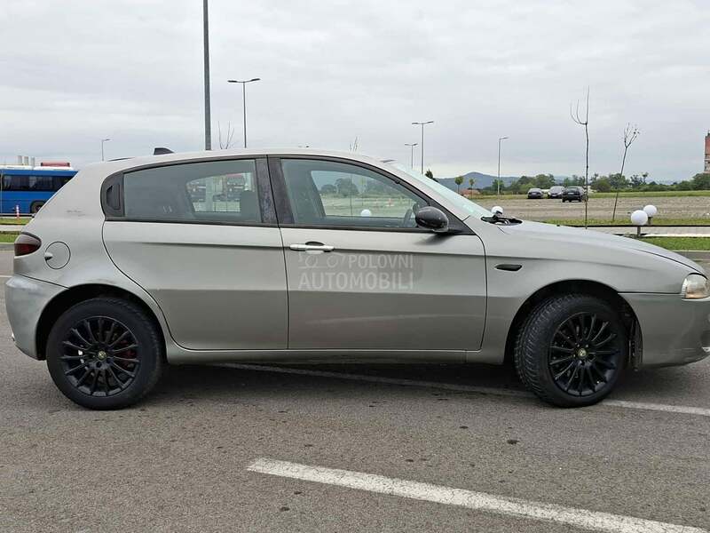 Alfa Romeo 147 JTDm restajling