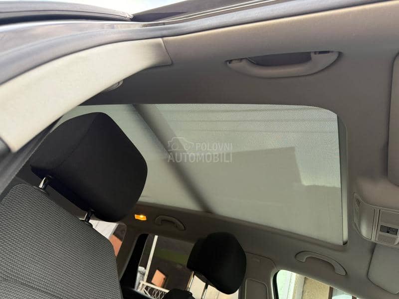 Volkswagen Passat B7 