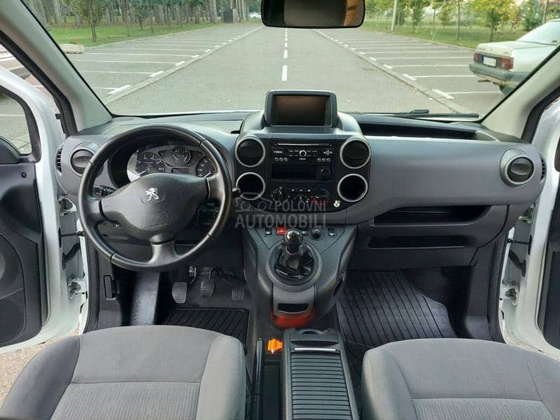 Peugeot Partner 1.6 HDI /KLIMA/NAV/LED