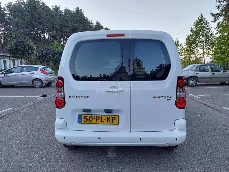 Peugeot Partner 1.6 HDI /KLIMA/NAV/LED