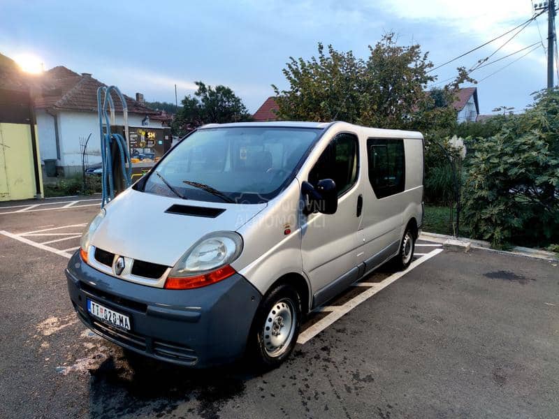 Renault Trafic 