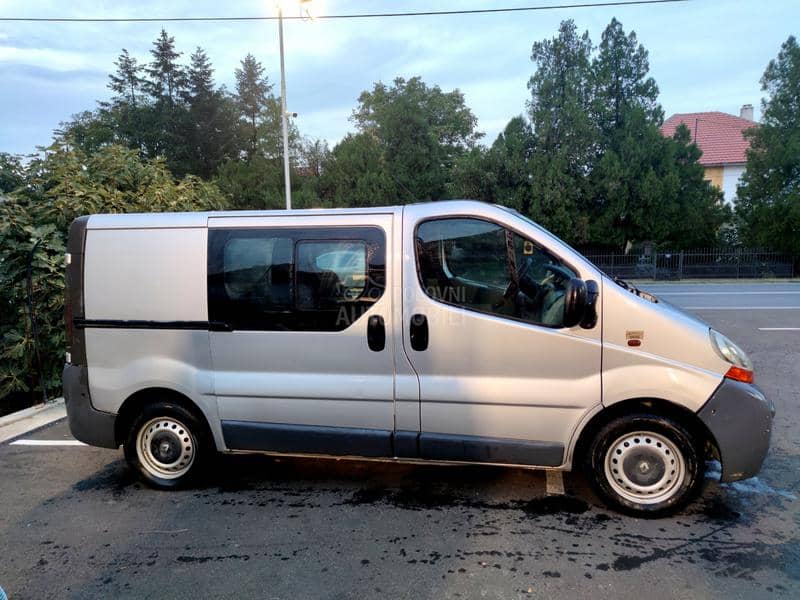 Renault Trafic 
