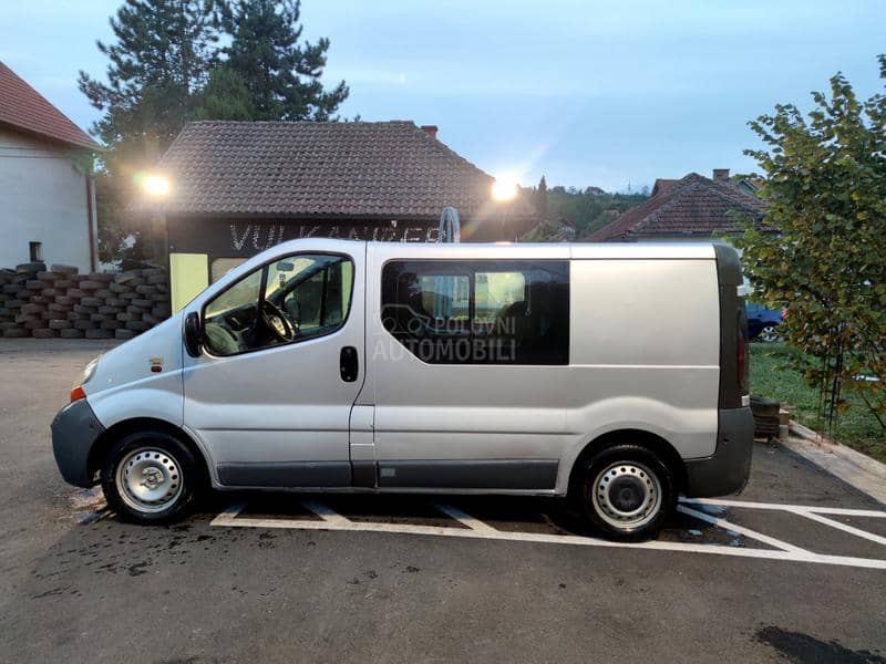Renault Trafic 