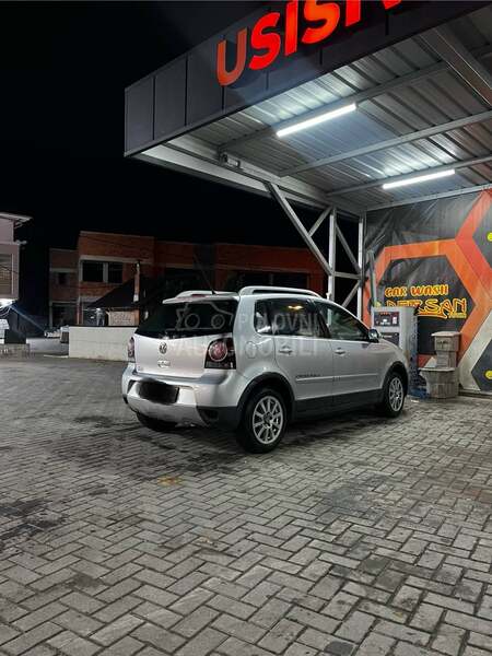 Volkswagen Cross Polo 