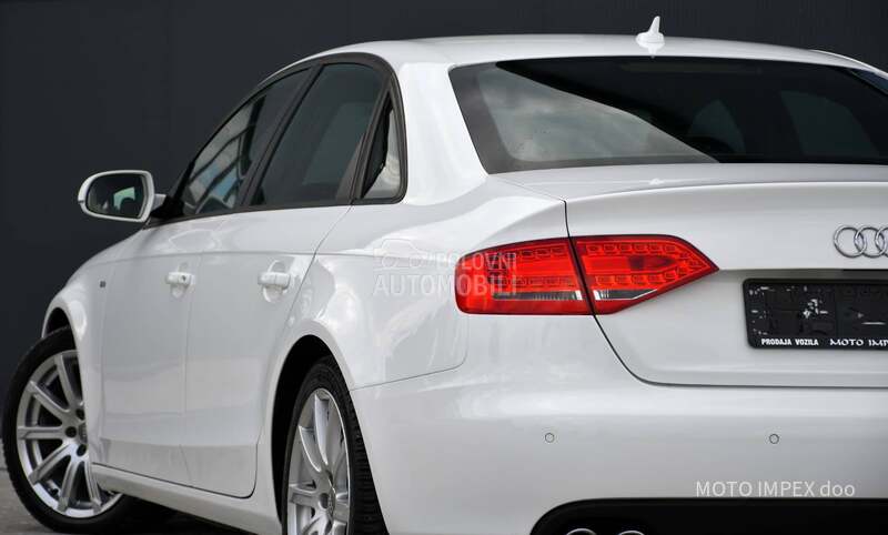 Audi A4 2.0 TDI/S-LINE/N0V