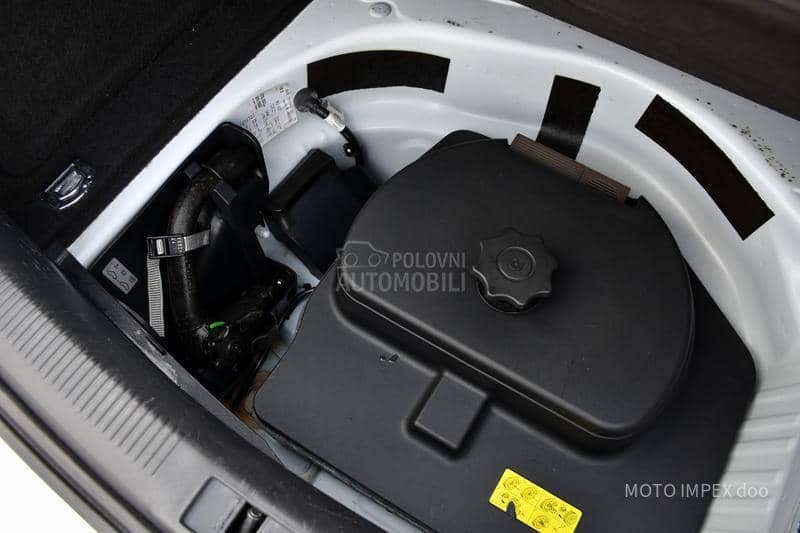 Audi A4 2.0 TDI/S-LINE/N0V