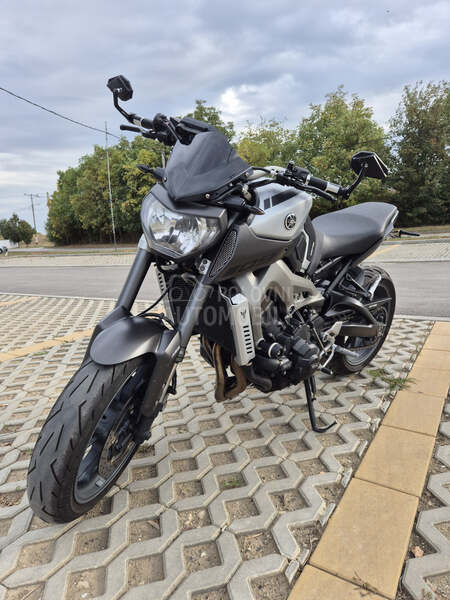 Yamaha Mt09