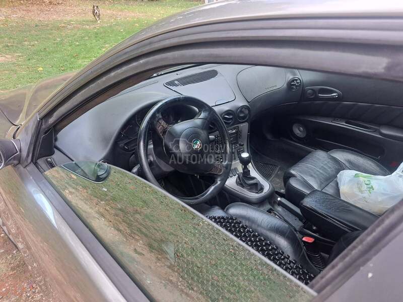 Alfa Romeo 166 jtdM