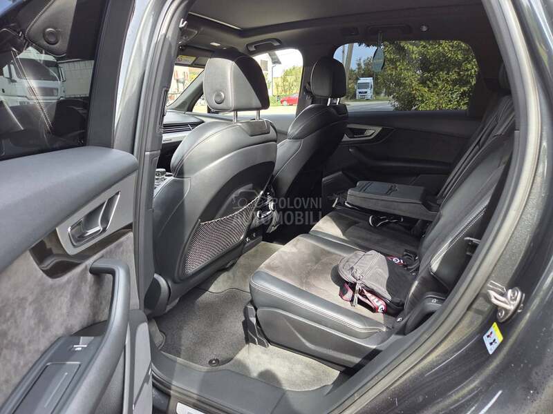 Audi SQ7 