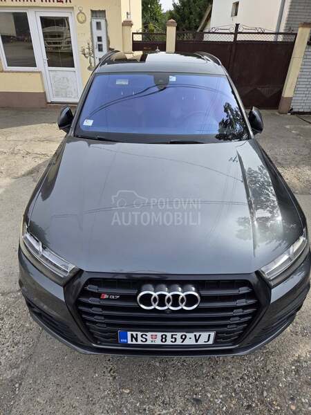 Audi SQ7 