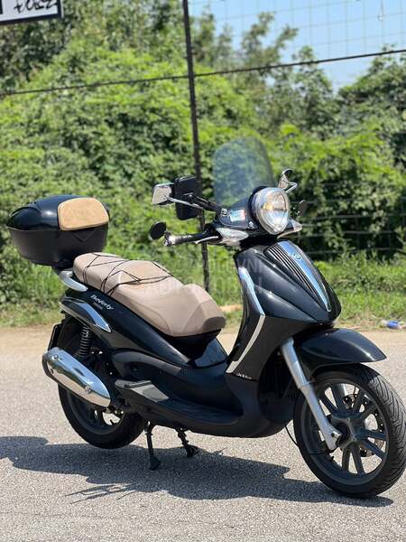 Piaggio Beverly Tourer 300