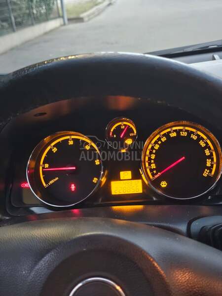 Opel Antara 2.0 4X4 H.I.T.N.O