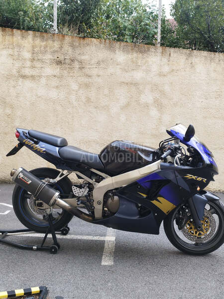 Kawasaki zx6r