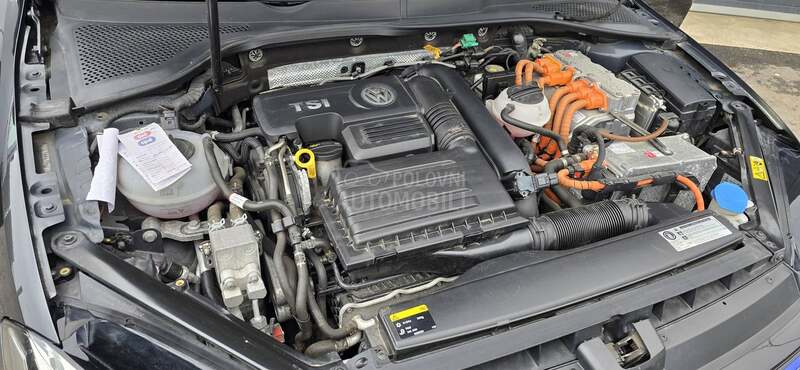 Volkswagen Golf 7 GTE