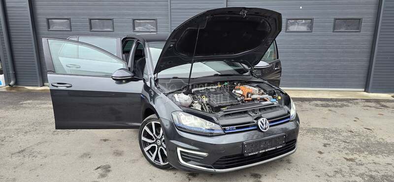 Volkswagen Golf 7 GTE