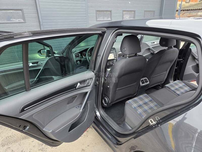 Volkswagen Golf 7 GTE