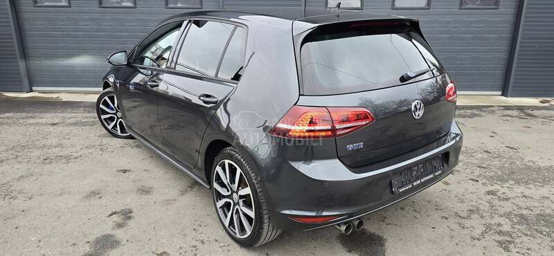 Volkswagen Golf 7 GTE