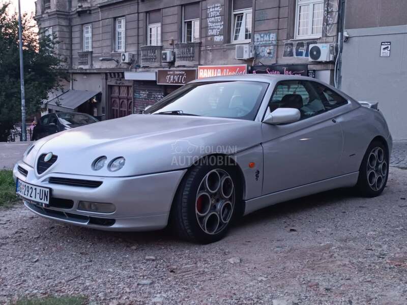Alfa Romeo GTV 2.0 v6 turbo