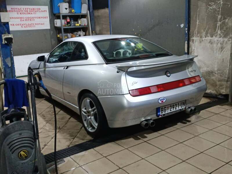 Alfa Romeo GTV 2.0 v6 turbo