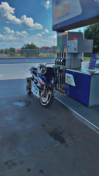 Suzuki GSXR 1000 K4 GSX-R