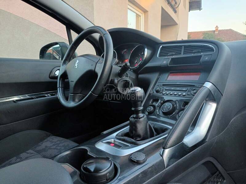 Peugeot 3008 1.6 HDI